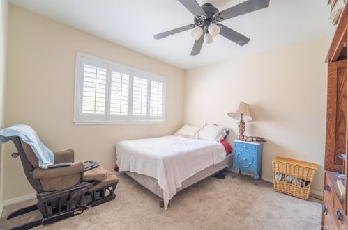 29000 Gladiolus Dr, Santa Clarita CA  91387-1828 exterior
