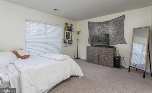 5800 Serengeti Ct, Haymarket VA  20169-3200 exterior