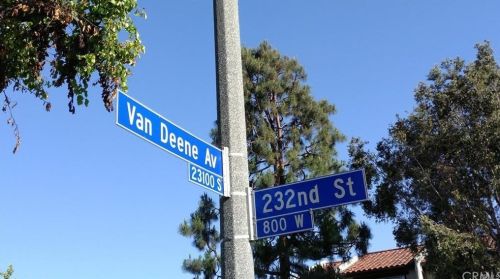 817 232nd St, Torrance CA  90502-2516 exterior