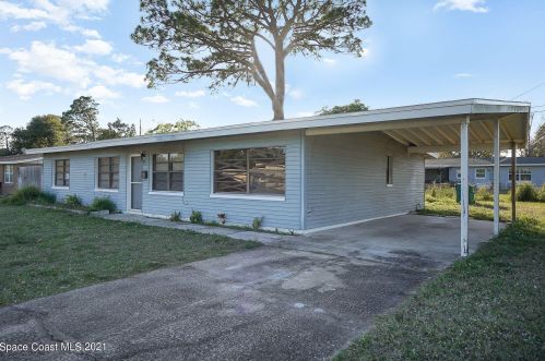 705 Thomas Ave, Cocoa, FL 32922-7351