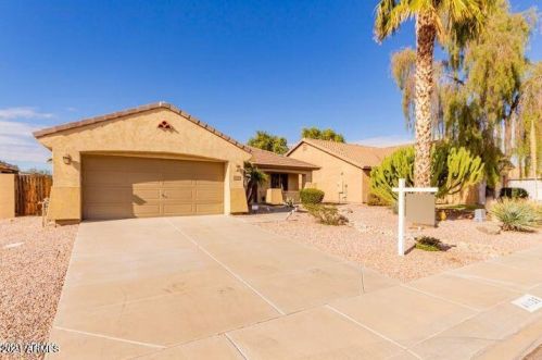 41138 Vine Ave, San Tan Valley, AZ 85140-5451