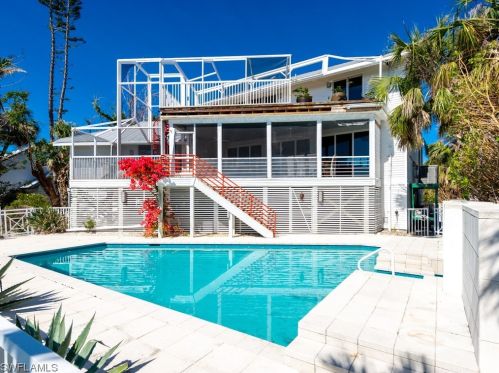 5721 Sanibel Captiva Rd, Sanibel FL  33957-2309 exterior