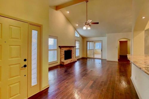 8135 Forest Mesa Dr, Austin, TX 78759-8746
