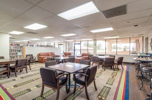 1569 Torrey Pines Ln, Chandler AZ  85249-8523 exterior