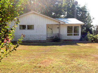 10260 Hwy 69, Springville TN  38256-5515 exterior