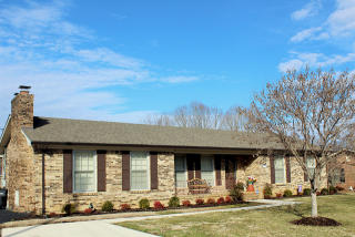 986 Briarwood Dr, Cookeville, TN 38501-1547