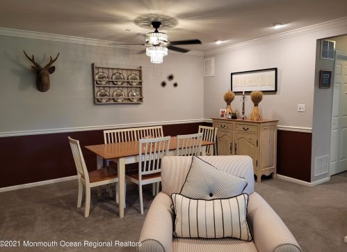 433 Mowat Cir, Trenton NJ  08690-3220 exterior