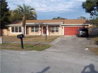 646 Logan Ct, Deltona, FL 32725-5618