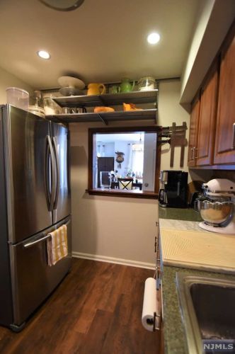 166 Stonyridge Dr, Lincoln Park NJ  07035-2253 exterior