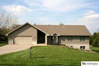 3306 Birchwood Dr, Bellevue, NE 68123-2385