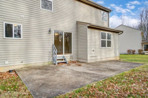 1505 Thornberry Rd, Amelia OH  45102-1772 exterior