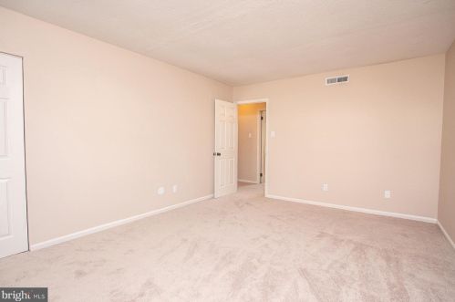 132 Ardwick Ter, Lansdale PA 19446-4925 exterior