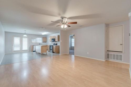 3032 Wakecrest Dr, Fort Worth TX  76108-6999 exterior