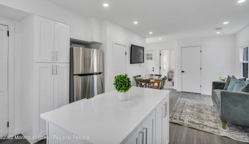 839 Lynnwood Ave, Bricktown NJ  08723-5253 exterior