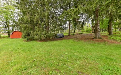 2567 Aldon Dr, Sewickley PA  15143-8612 exterior