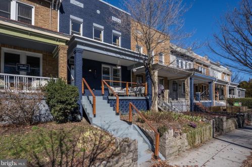 31 Sherman Cir, Washington, DC 20011-4761