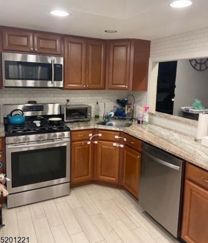 347 Jester Ct, Old Bridge, NJ 08857-3263