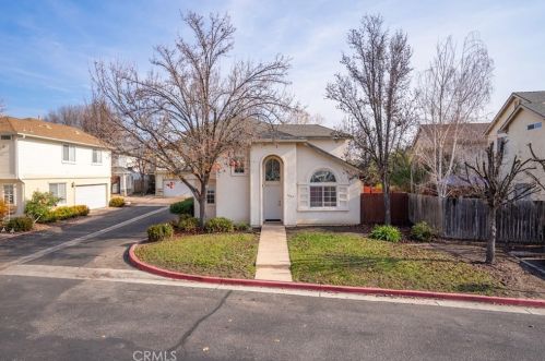 1447 Stoney Creek Rd, Lake Nacimiento, CA 93446-5186