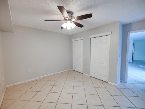 2502 25 Ln, West Palm Beach FL  33418-3572 exterior