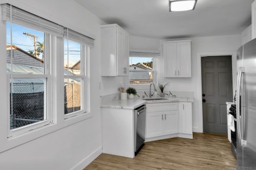 28 5 St, National City CA  91950-2357 exterior