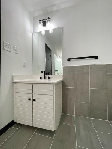 707 River Oaks Dr, Greenville TX  75402-4013 exterior