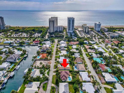 1241 Bimini Ln, West Palm Beach FL  33404-2770 exterior