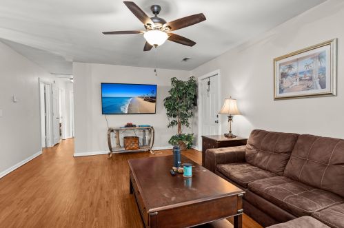 401 Carolina Cir, Ladson SC  29456-3272 exterior