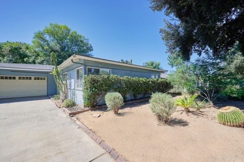 3440 Mono Dr, Riverside, CA 92506-2117