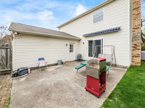 4041 Cypress Ave, Darbydale OH  43123-9186 exterior