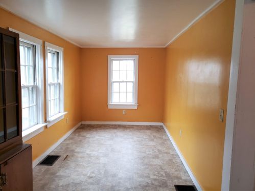 641 1st Nh Tpke, Northwood NH  03261-3302 exterior