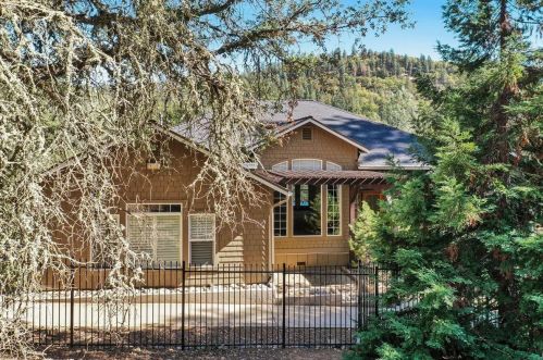 17982 Gamble Ln, Grass Valley, CA 95949-6908