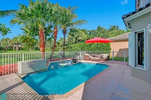 1222 168th Ave, Hollywood FL  33028-1910 exterior