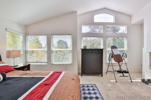 4373 Corte De La Fonda, San Diego CA  92130-2126 exterior