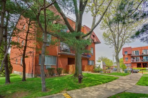 85-30 Dumont Ave, Jamaica, NY 11417-1000