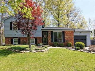 1400 Gumbert Dr, Amelia, OH 45102-1404