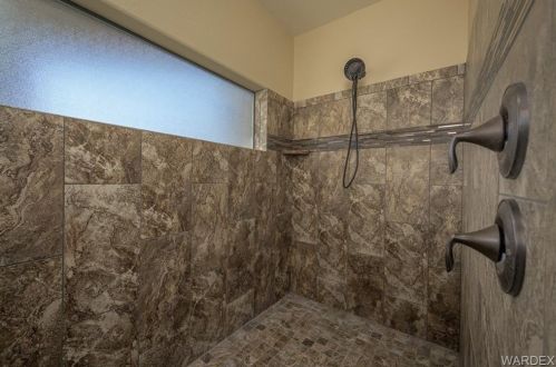 3003 Camino Del Rio, Bullhead City AZ  86442-7885 exterior