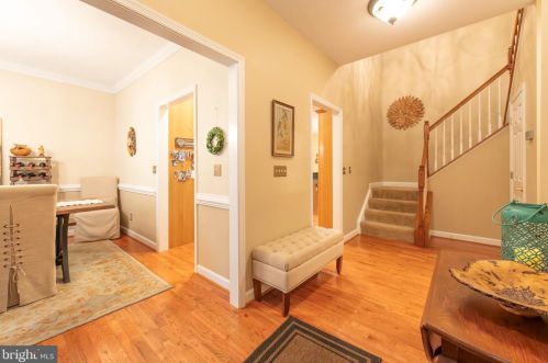 101 Eagle Ct, Locust Grove, VA 22508-5432