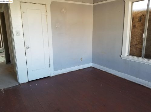 2768 78th Ave, Oakland CA  94605-3302 exterior