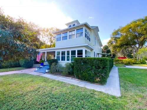 144 Stone St, Deland, FL 32720-4008