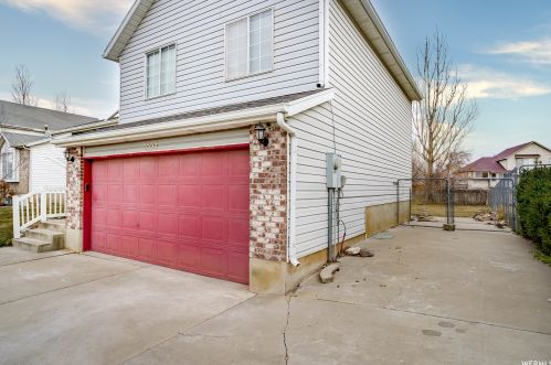 5552 4225, Roy, UT 84067-8123