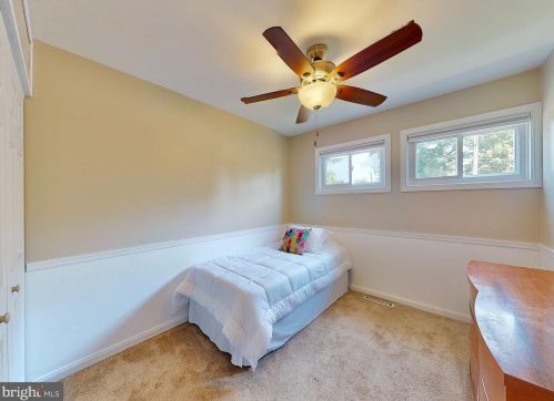 575 Winding Rd, Lansdale PA  19446-3446 exterior