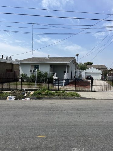 12021 Willowbrook Ave, Compton, CA 90222-1315