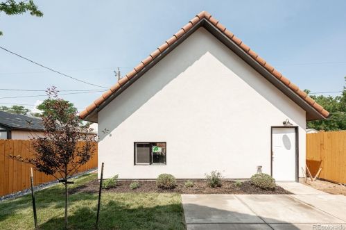 2957 Logan St, Englewood CO  80113-1635 exterior