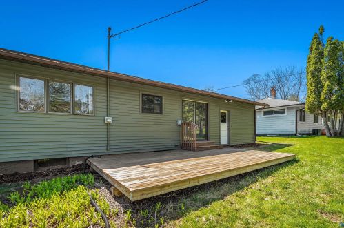 5307 Ivanhoe St, Duluth MN  55804-1141 exterior