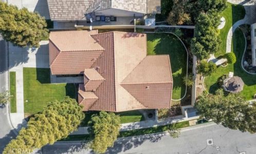 10017 Timeless Rose Ct, Bakersfield CA  93311-3730 exterior