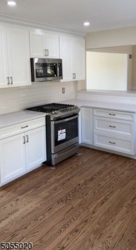 283 Gates Ave, Gillette, NJ 07933-1709