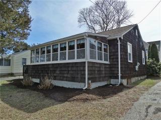 22 Kelsey Rd, Clinton, CT 06413-2307