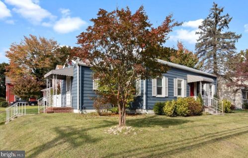 602 White Horse Ave, Trenton, NJ 08610-1418