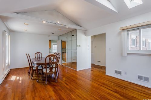 136 Central Park Rd, Hicksville NY 11803-2030 exterior