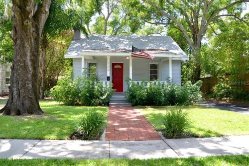 130 17th Ave, Saint Petersburg, FL 33701-5906